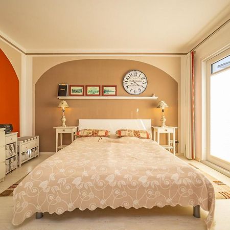 Studio 2 Im Eg Haus Stranddistel, Geschmackvoll Eingerichtete Ferienwohnung Fur 2 Personen In Zingst Exterior photo